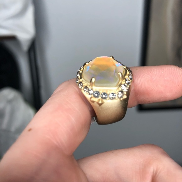 Kendra Scott Schuyler Dichroic Glass Ring - Picture 10 of 12